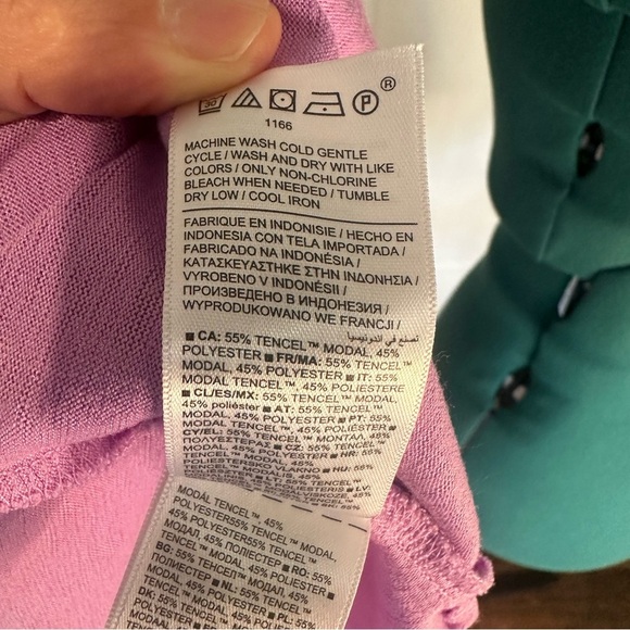 Athleta - Breezy Tank Top Lilac size small - Picture 11 of 11